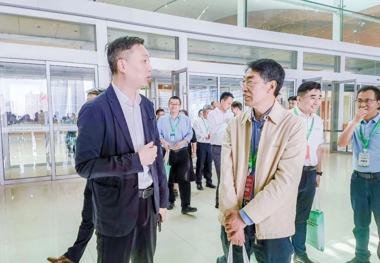 勇挑创新重担，发展新质生产力——esball参加第三届石油石化装备产业科技大会(图5)