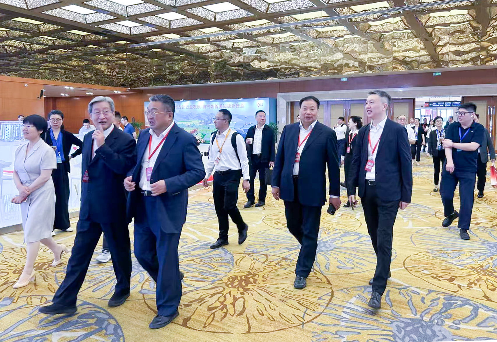 创新引领、科技强机——esball参加第四届石油石化装备产业科技大会暨科技创新成果展览会(图5)